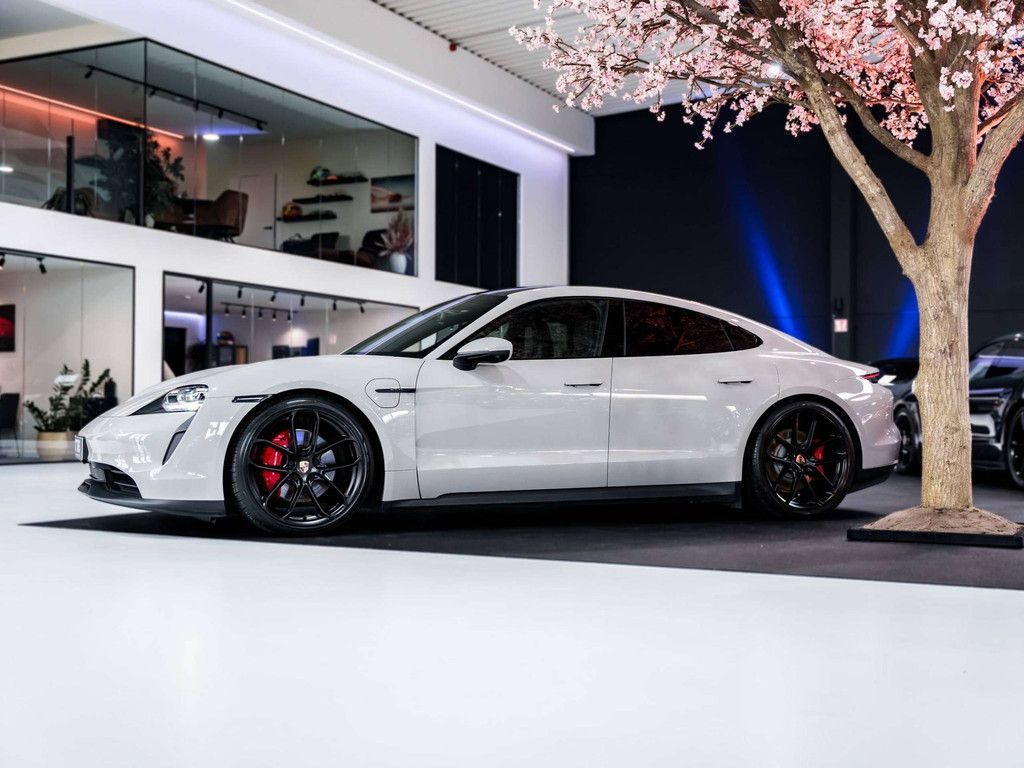 Porsche Taycan 4S - 93.4 kWh - luftfederung (PASM) - Pan imagem 3