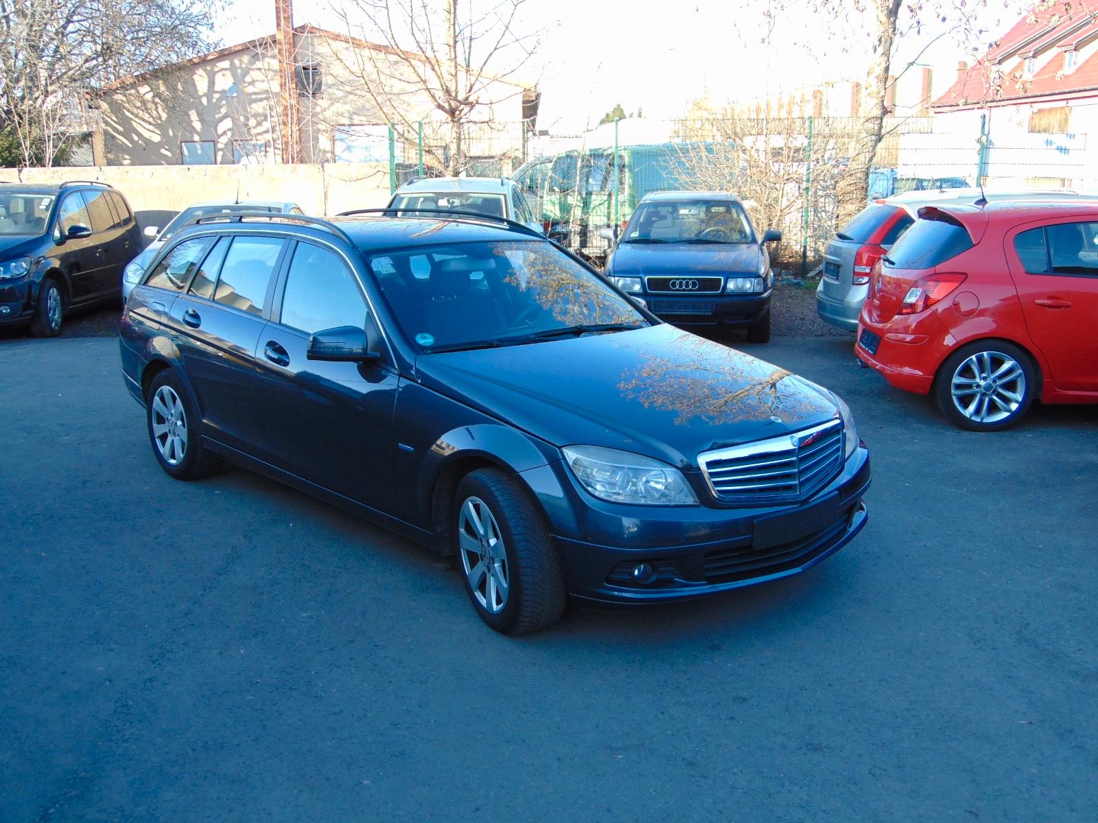 Mercedes-Benz C 250 C T-Modell C 250 T CDI  BlueEfficiency