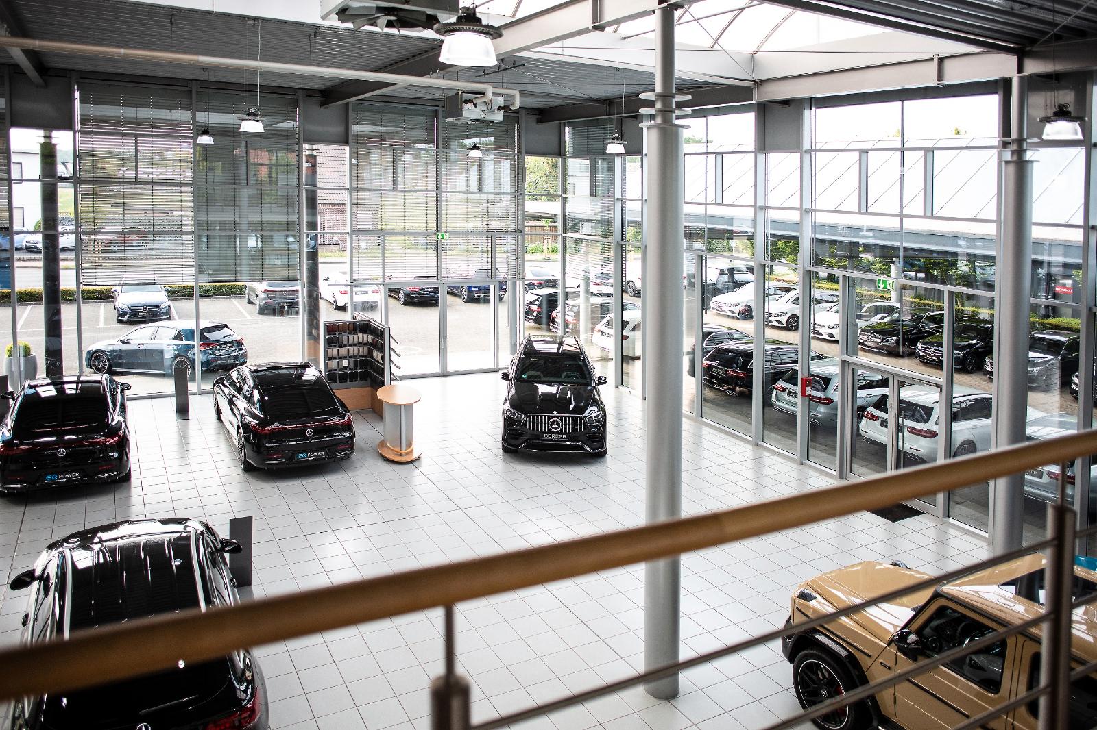 showroom-image-bottom