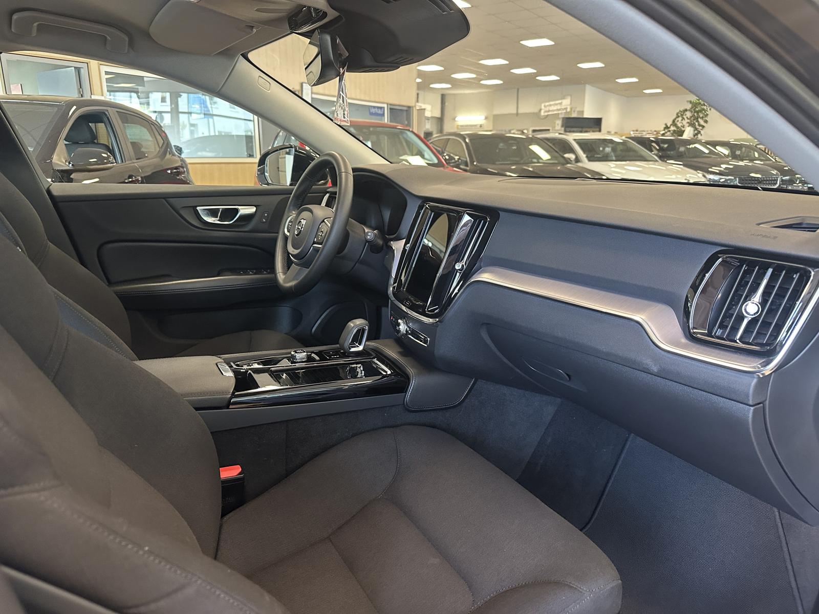 Volvo V60 AWD*PlugInACC*adapt.Licht*CAM*SHZ*1hand*Navi, миниатюра 13