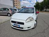 Fiat Grande Punto 1.4 5p GPL- NEOPATENTATI - Fiat Grande Punto mit LPG-Antrieb