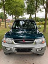 Mitsubishi Pajero 3.2 DI-D GLS - Mitsubishi Pajero: Gl