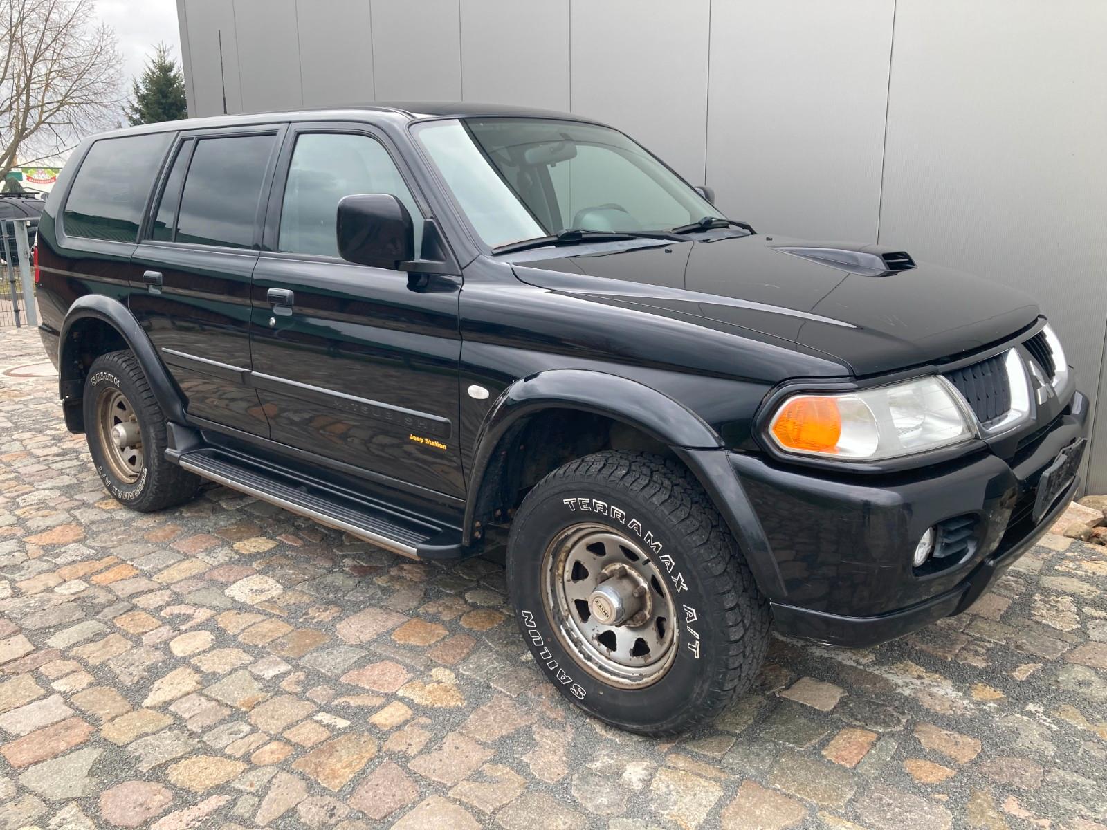 Mitsubishi Pajero Sport 2.5 TD Instyle EXPORT