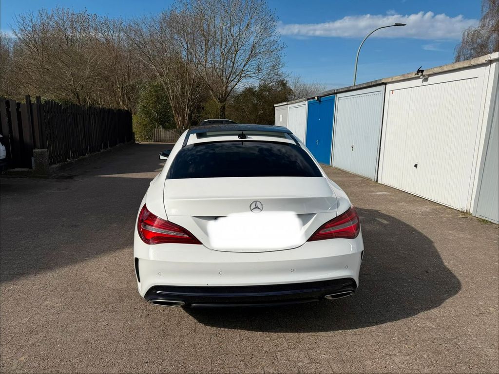 Image of Mercedes-Benz CLA 250