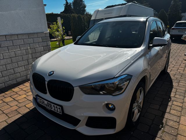 BMW X1 sDrive18d xLine M-Paket