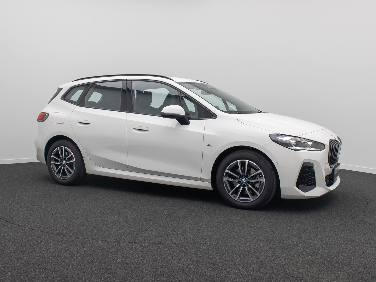 Fahrzeugabbildung BMW 218d Active Tourer M Sport LED Navi RFK AHK DAB