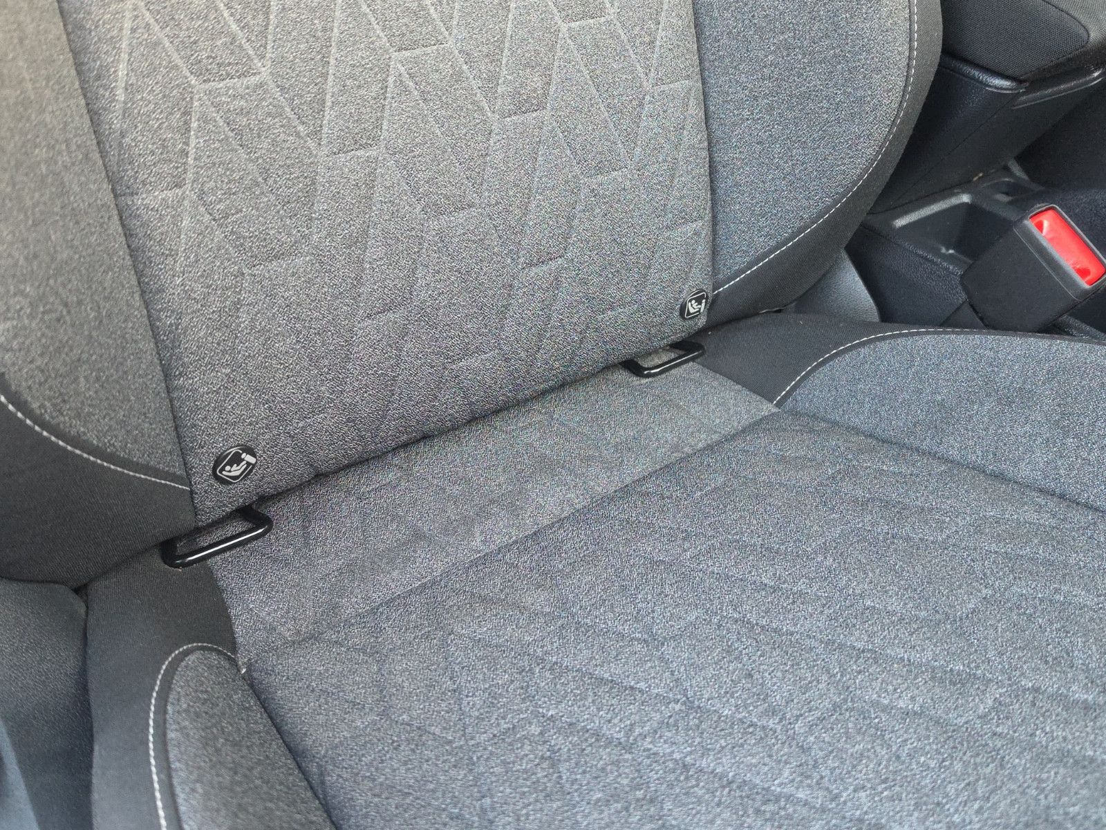 Fahrzeugabbildung Volkswagen Taigo Move AUS 1.HAND APP TEMPOMAT SHZ PDC