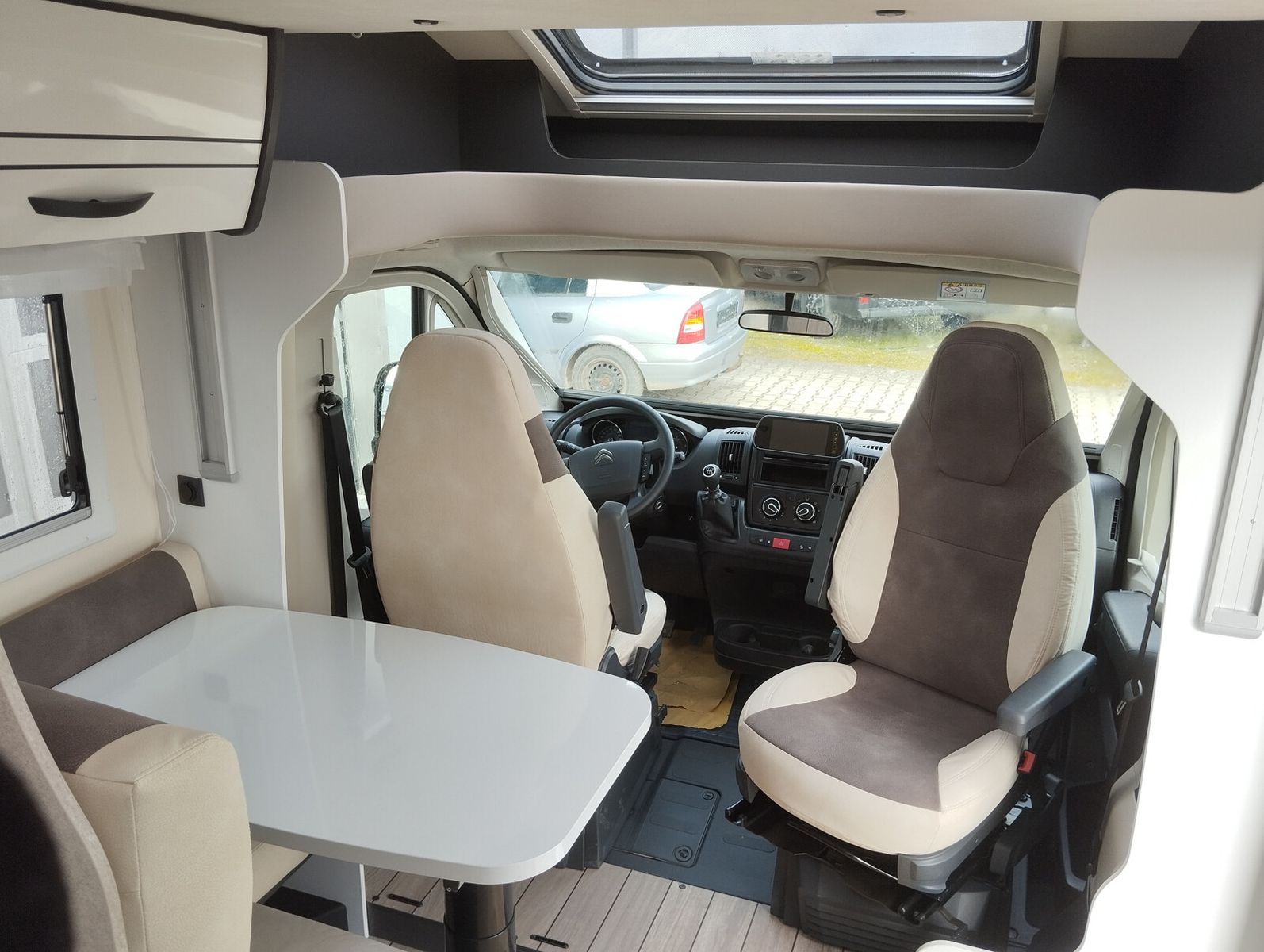 Fahrzeugabbildung Forster T FT669EB 6860,- EUR Sondernachlass / 3,65t