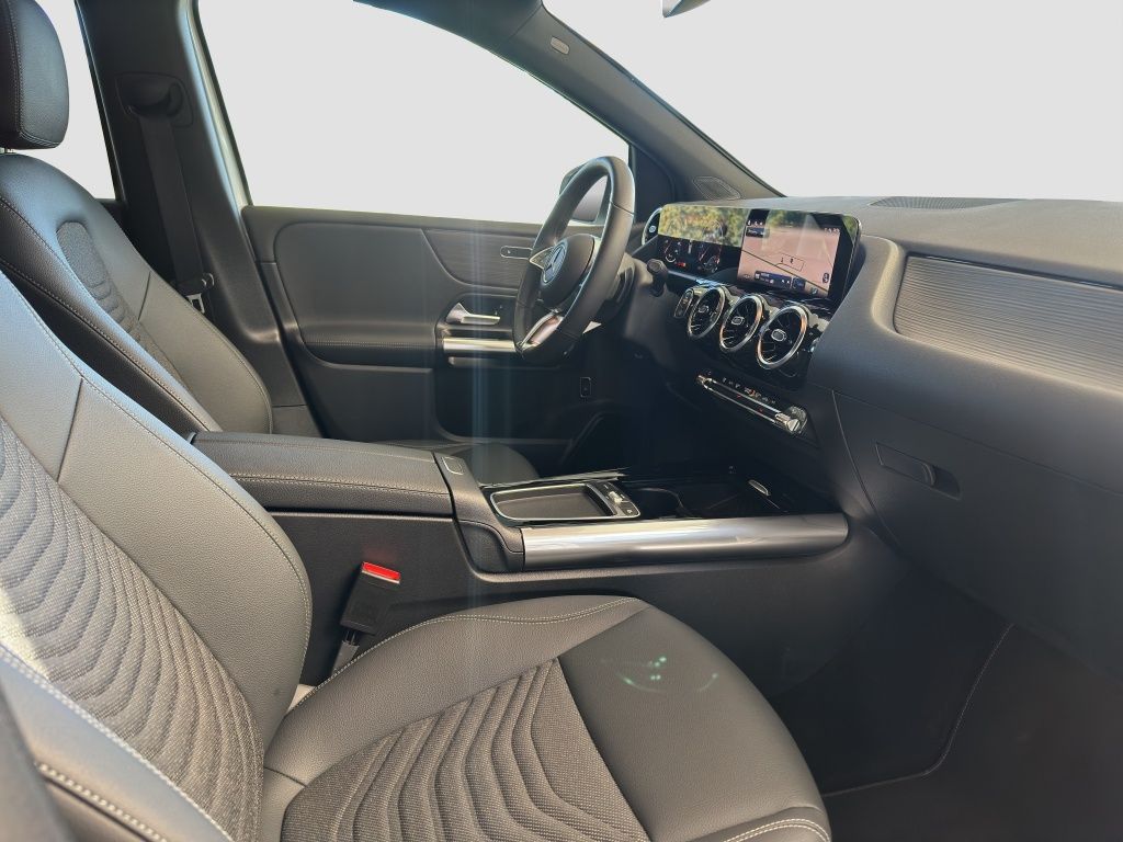 Fahrzeugabbildung Mercedes-Benz B 200 SpurH*AUT*LM*Teilled.