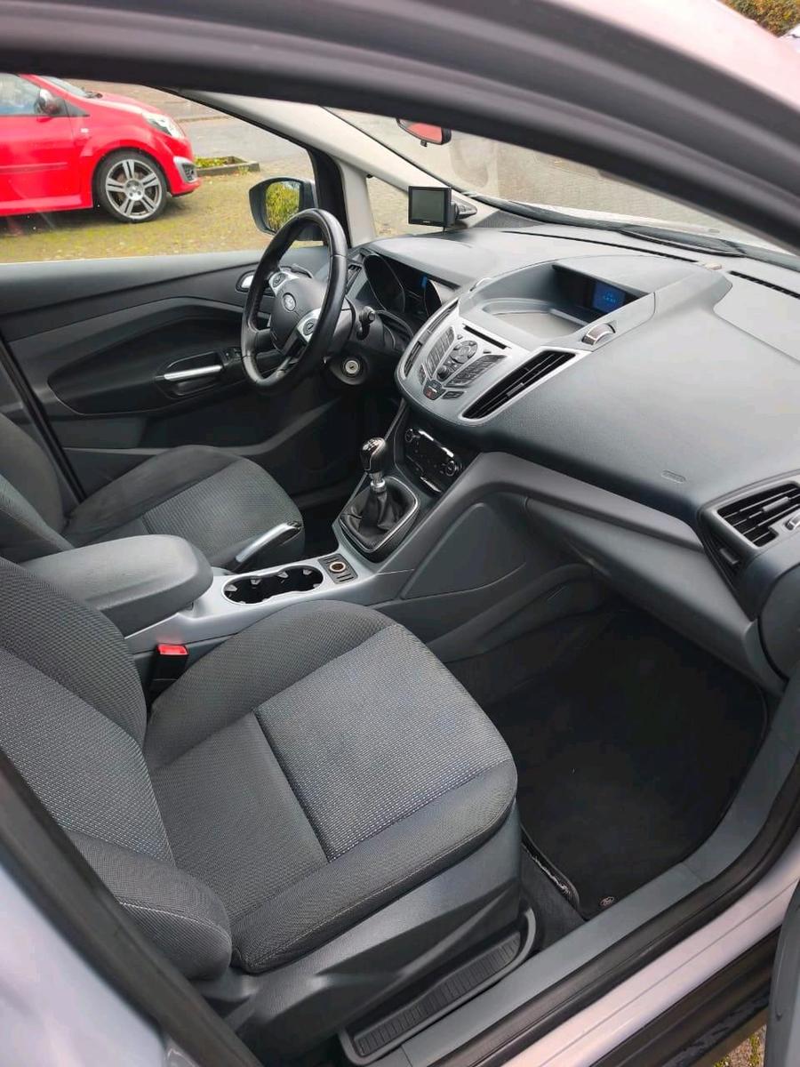 Ford C-MAX 2011 — photo 12