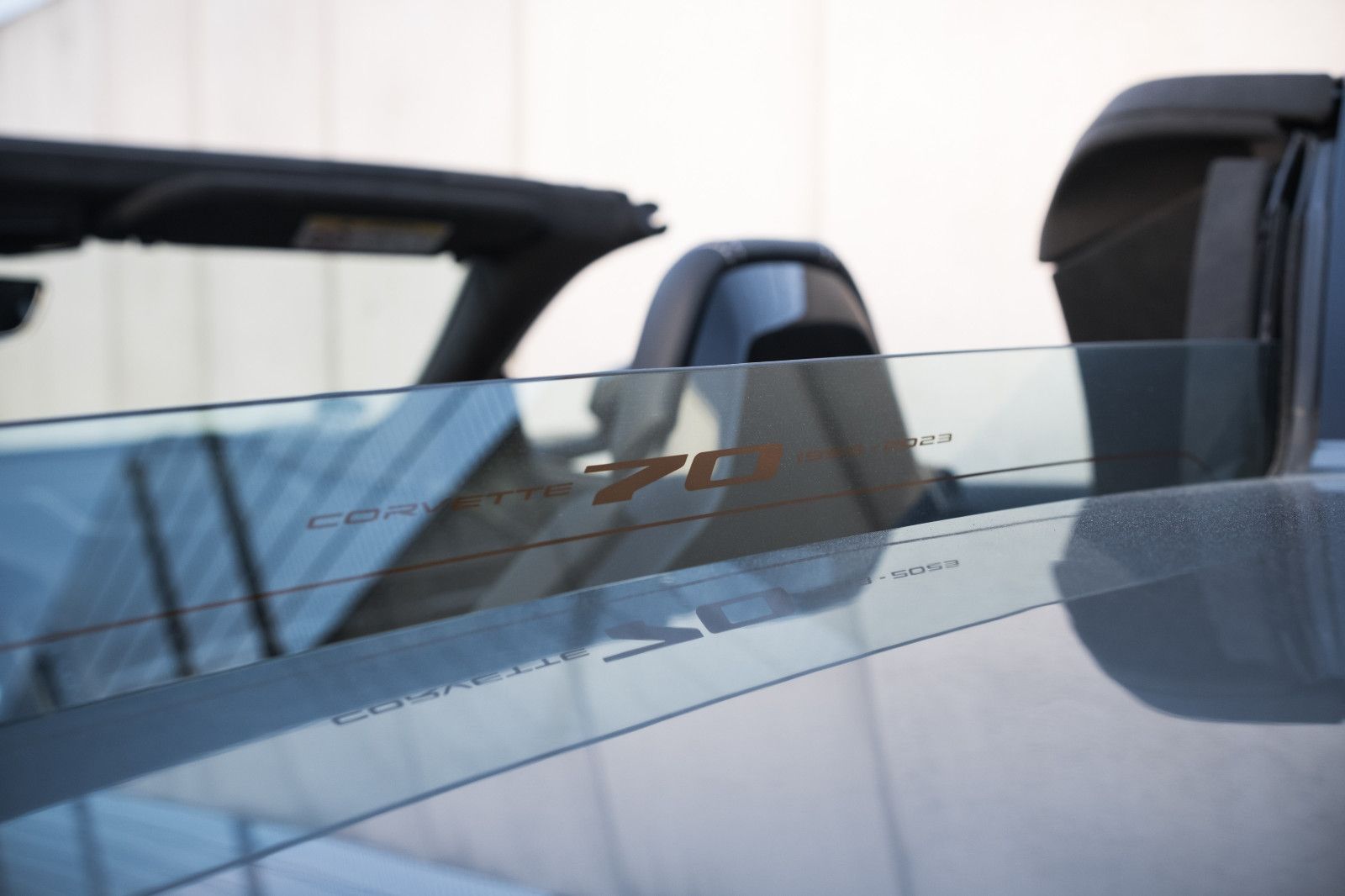 Fahrzeugabbildung Corvette C8 Convertible-Carbon package-BOSE-Lift-System