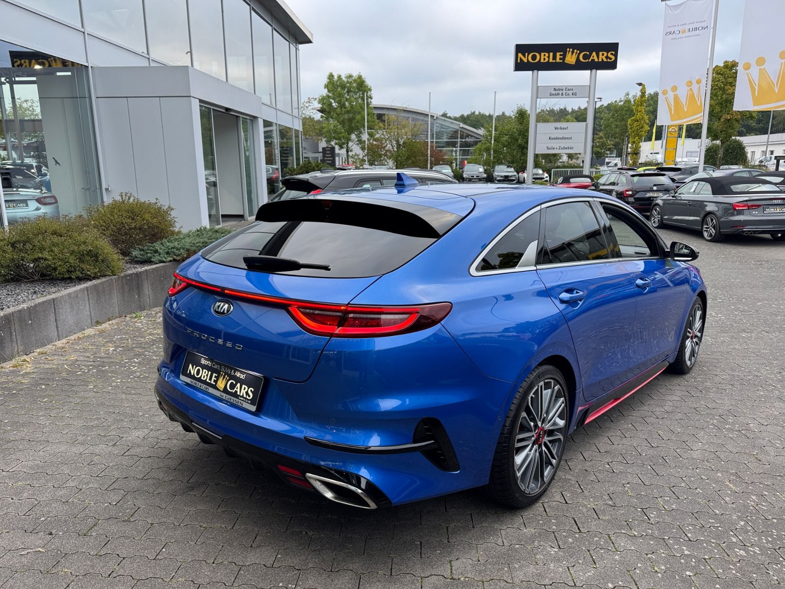 Fahrzeugabbildung Kia ProCeed GT LED NAVI CarPlay