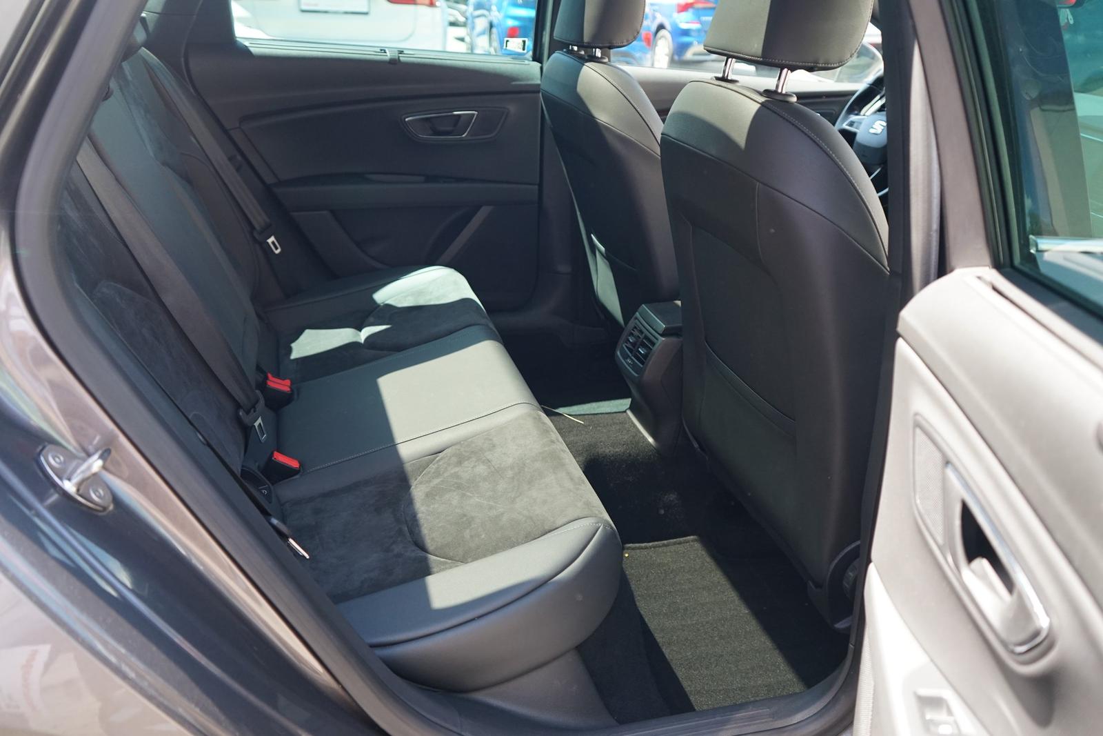 Seat Leon ST 1.4 TSI Xcellence LED Navi Panorama DAB