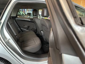 Opel Astra *TÜV 0328*LKHZ*2-ZONEN*TEMPO*NAVI*PDC*