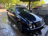 Mercedes-Benz Mercedes Clk 320 - gebrauchte Mercedes-Benz CLK 320 aus dem Jahr 1999