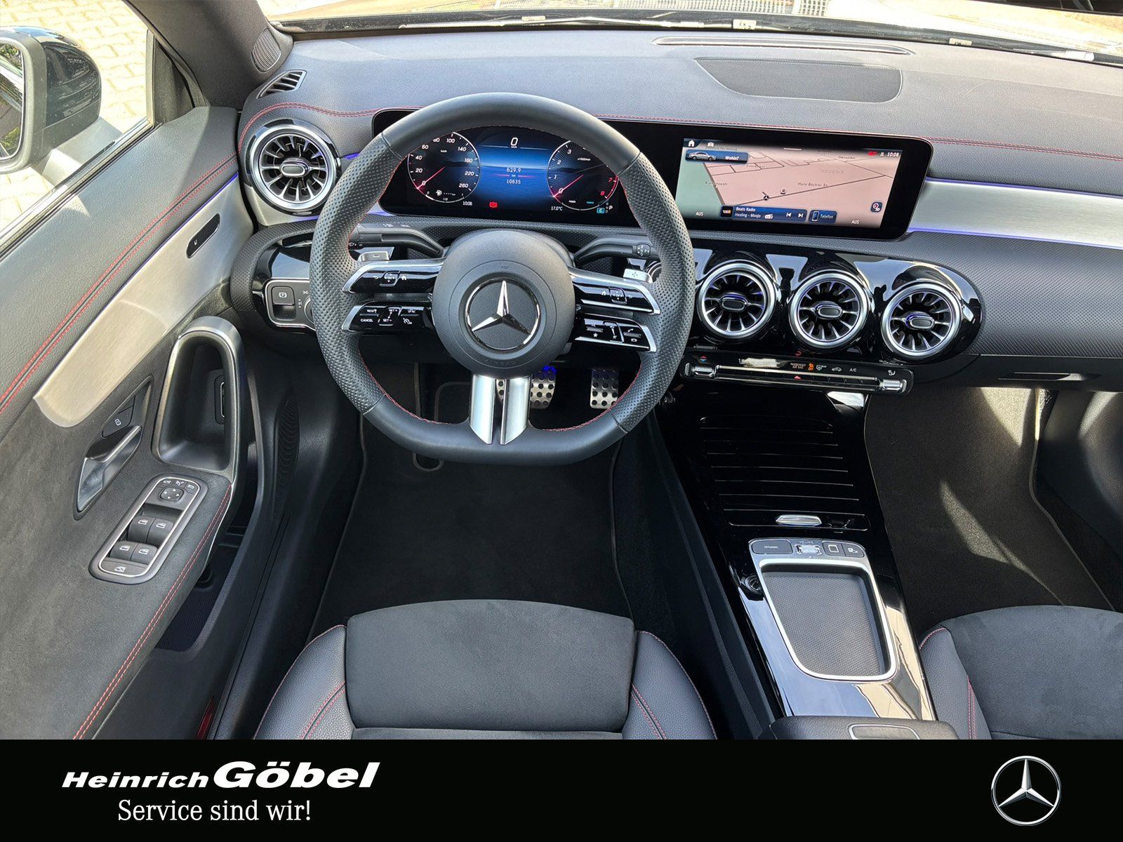 Fahrzeugabbildung Mercedes-Benz CLA 200 AMG*KEYSLESS*APPLE-CARPALY*AMBIENTEBEL
