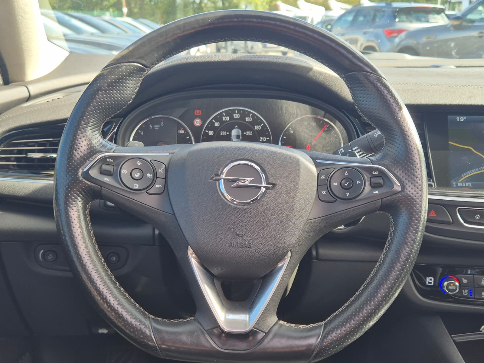 Fahrzeugabbildung Opel Insignia OPC Exclusive 4x4 ILUX*LEDER*BOSE*VOLL