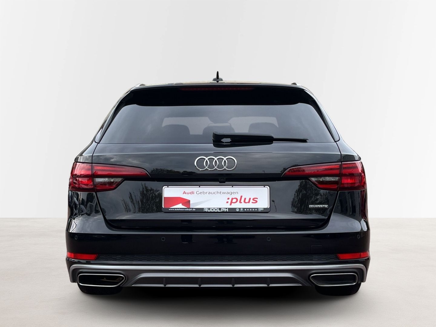 Audi A4 Avant 45 TDI qu. S line MATRIX PANO StandHZG imagem 3