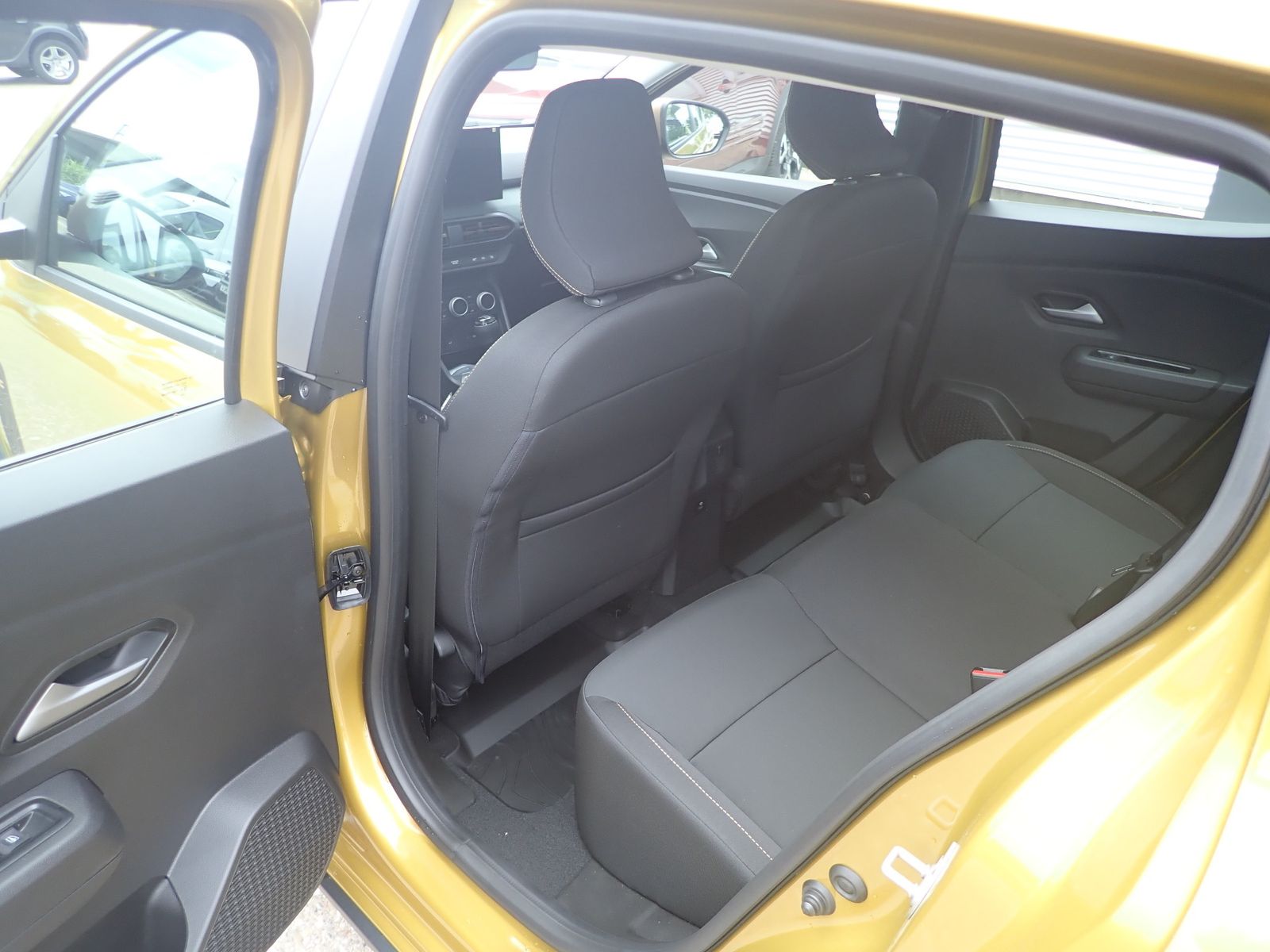 Fahrzeugabbildung Dacia Sandero Stepway Extreme TCe 110