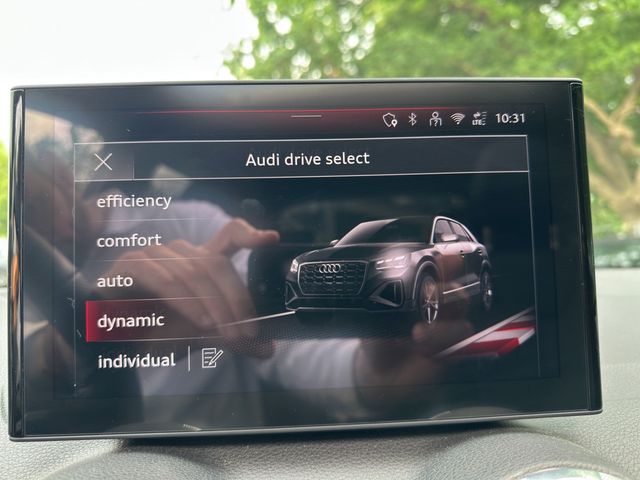 Q2 35 2.0 TDI S-tronic S line PANO MATRIX-LED