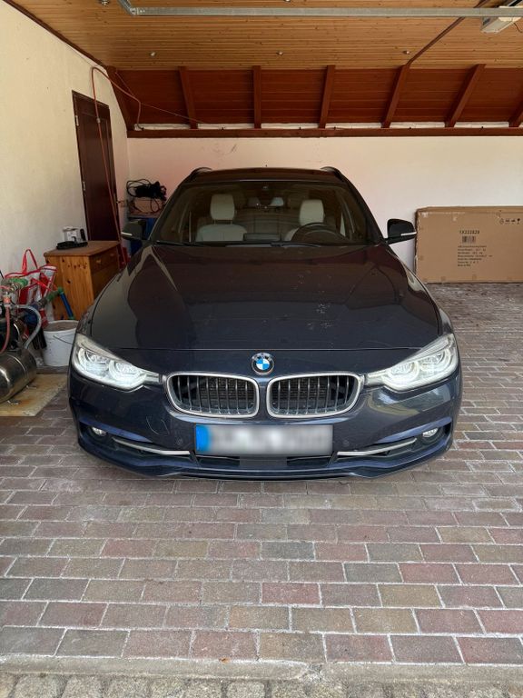 Image of BMW 320