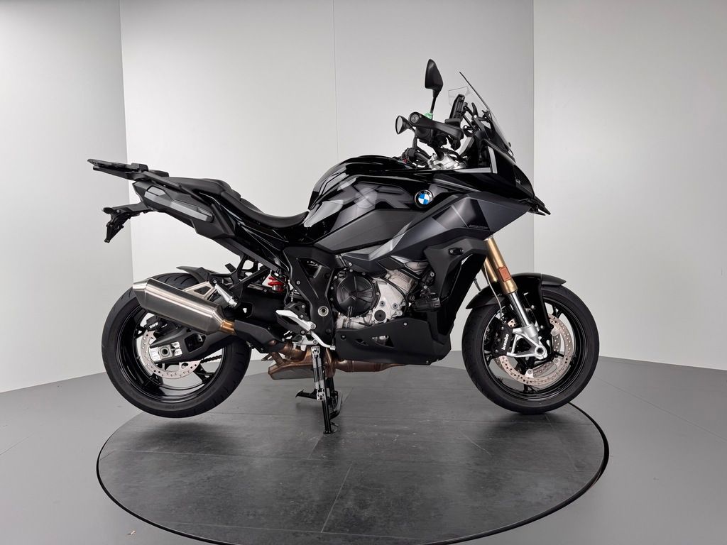 Fahrzeugabbildung BMW S 1000 XR *NEUWERTIGER ZUSTAND *TRIPLE BLACK