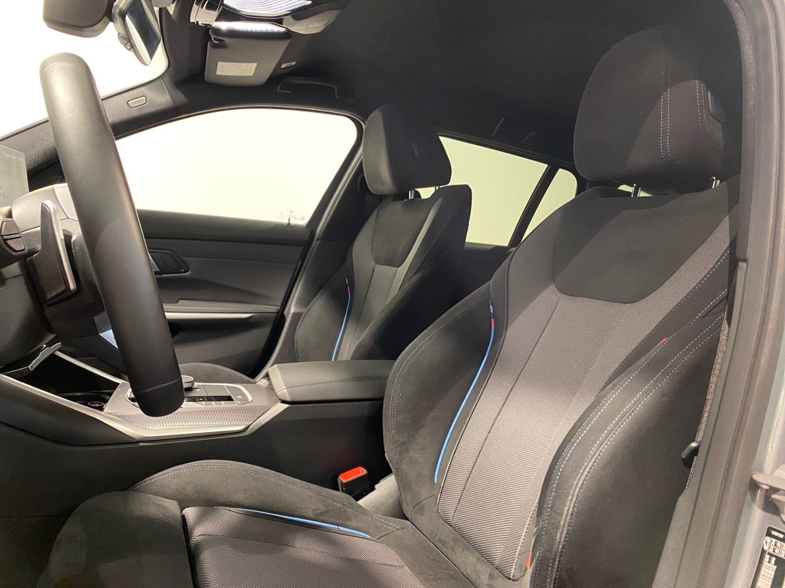 BMW 330 - Bild 6