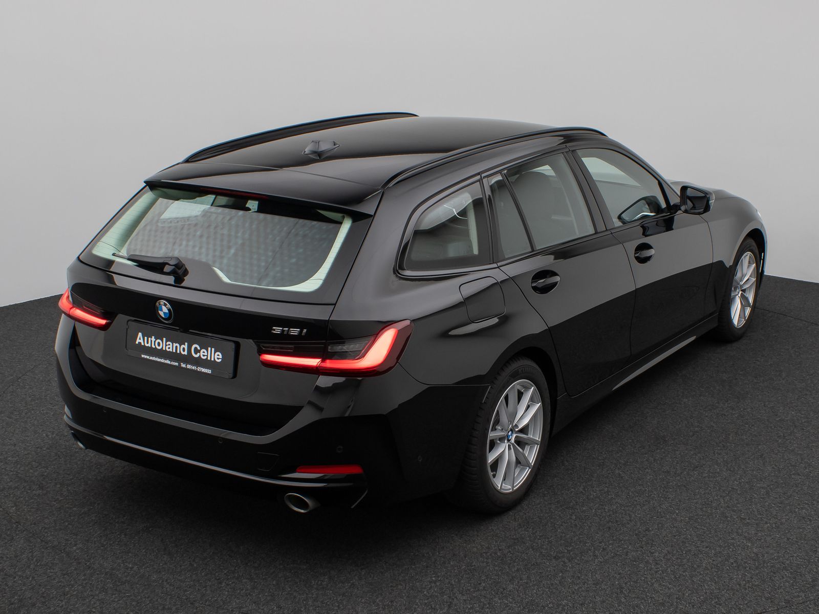 Fahrzeugabbildung BMW 318i Kamera DAB Widscreen Geschwindigkeitsreg