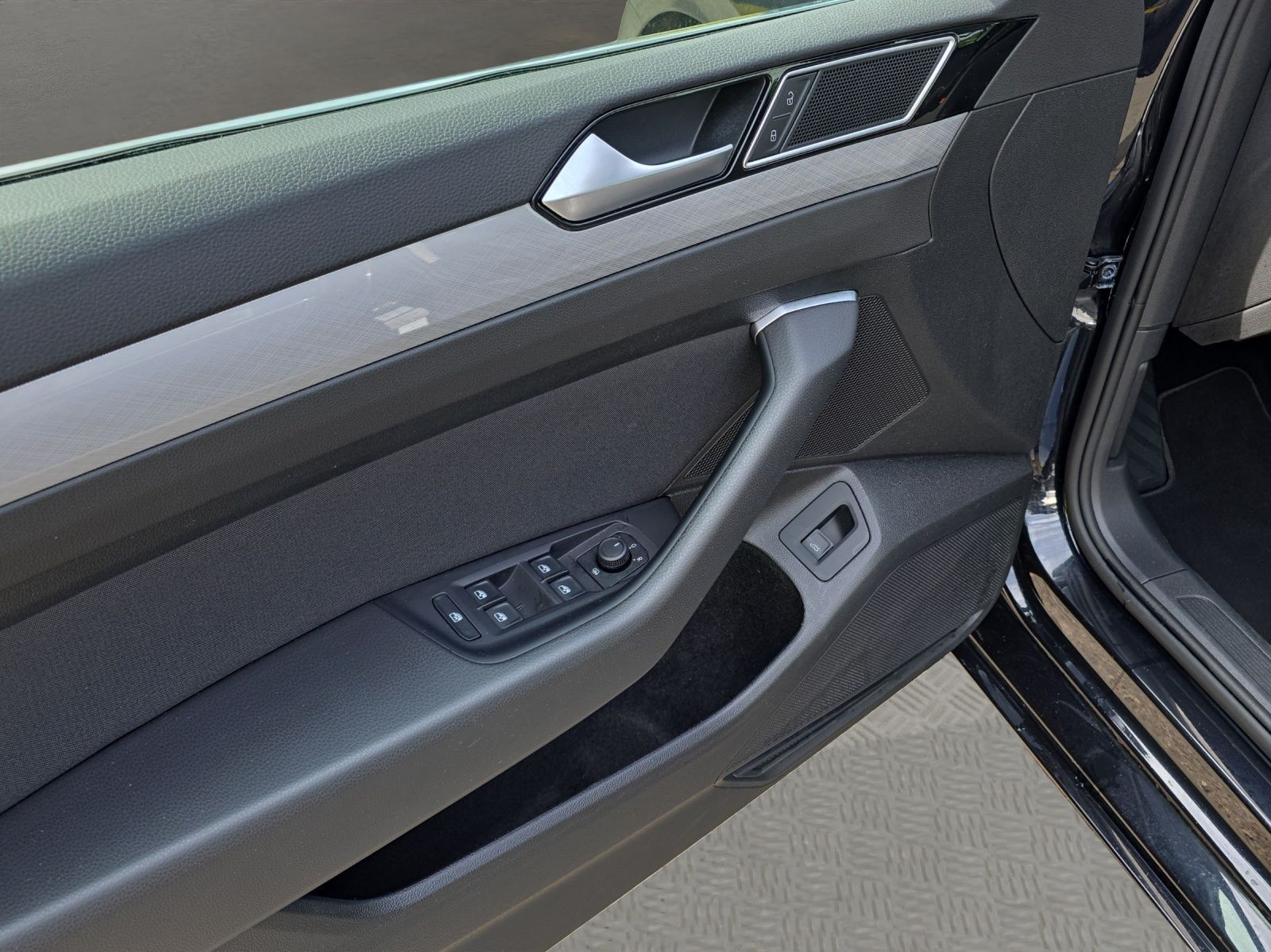 Volkswagen Passat Variant - Bild 13