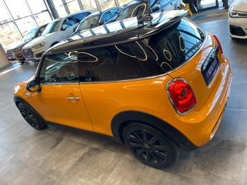 MINI Cooper SD *1.HAND*HEAD-UP*KAM*LED*PDC*TEMP*PANO*