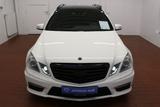 Mercedes-Benz E 63 AMG V8 Biturbo Black - Mercedes-Benz E-Klasse: 63