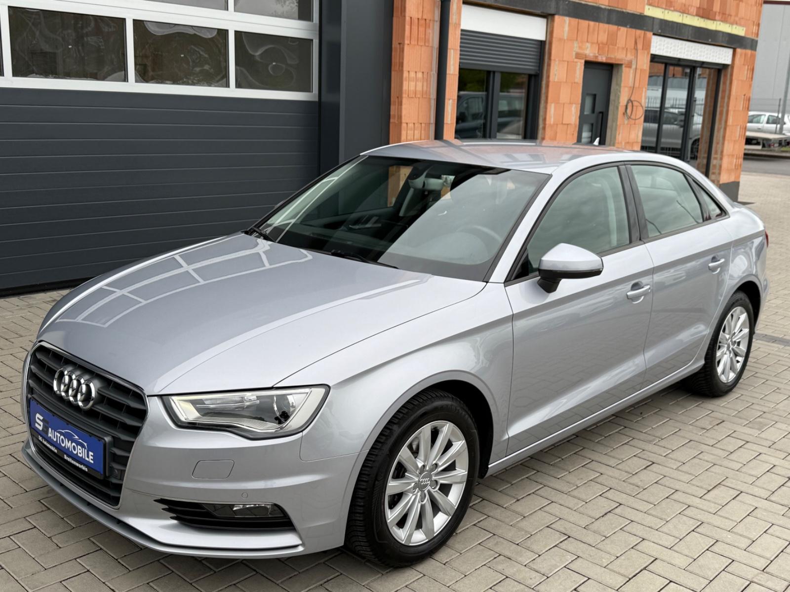 Audi A3 Limousine attraction *XENON*TEMPO*SHZ*PDC*