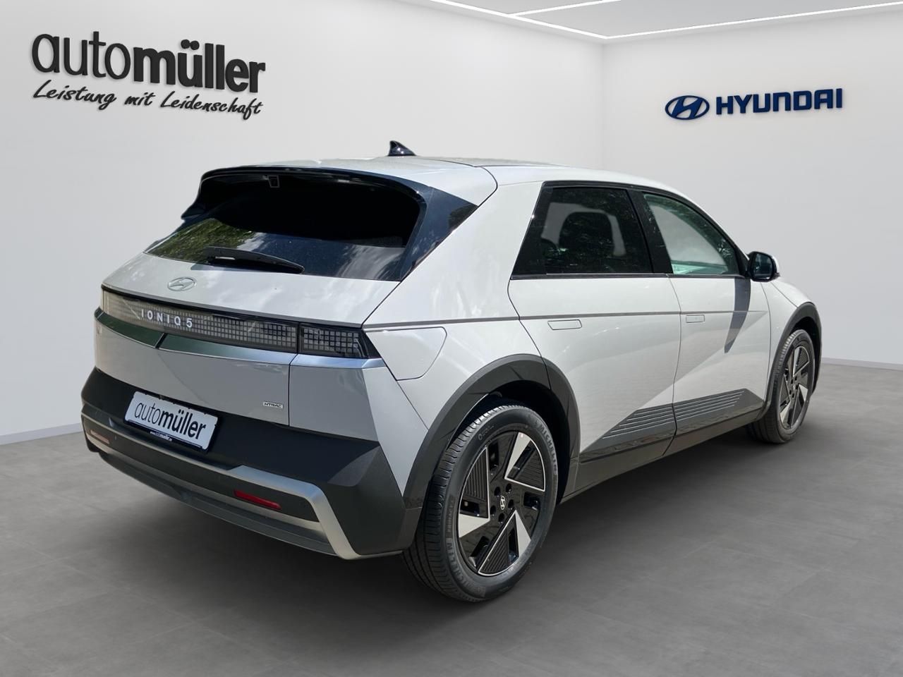 Fahrzeugabbildung Hyundai IONIQ 5 UNIQ AUT SpurH