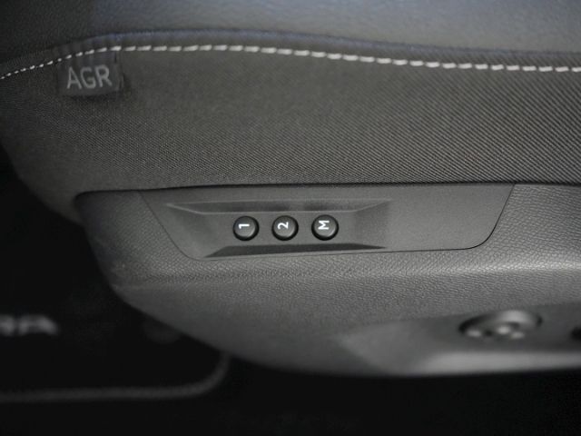 Astra L ST ULTIMATE AT+LED MATRIX+NAVI+360 GRAD 