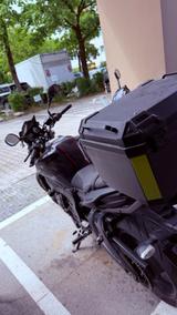 Yamaha FZ8 - YAMAHA FZ8