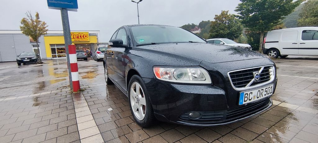 Volvo S40