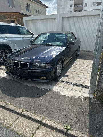 BMW Cabrio 318 i e 36