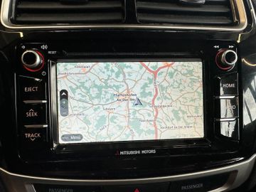 MYAUTOCENTER – Gebraucht- und Jahreswagen mit Werkstattservice in Pfaffenhofen Mitsubishi ASX Edition 100+ 4WD *TÜV*Xenon*Kamera*
