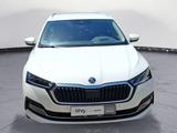 Skoda Octavia Combi 2.0 TDI Style *AHK*INFOTAINMENT CO - Skoda Octavia mit Diesel-Antrieb: Head-Up Display