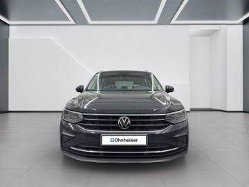 Volkswagen Tiguan - 2
