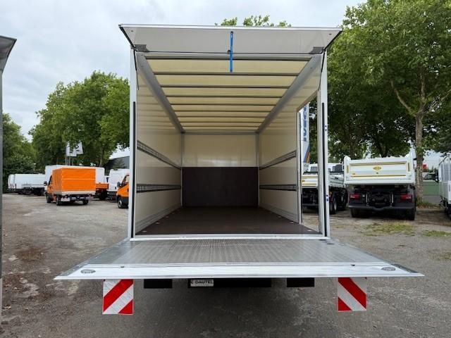 Fahrzeugabbildung Iveco Daily 70C18HA8/P Koffer LBW