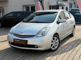Toyota Sol 1.5 VVT-i HSD Klimaautom Keyless Temp - Toyota Prius: V