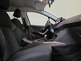 Peugeot 2008 1.2 Benzine Style - Airco - Topstaat! 1Ste  - schwarze Peugeot 2008