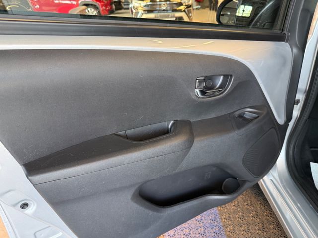 Toyota Aygo x-play touch Automatik