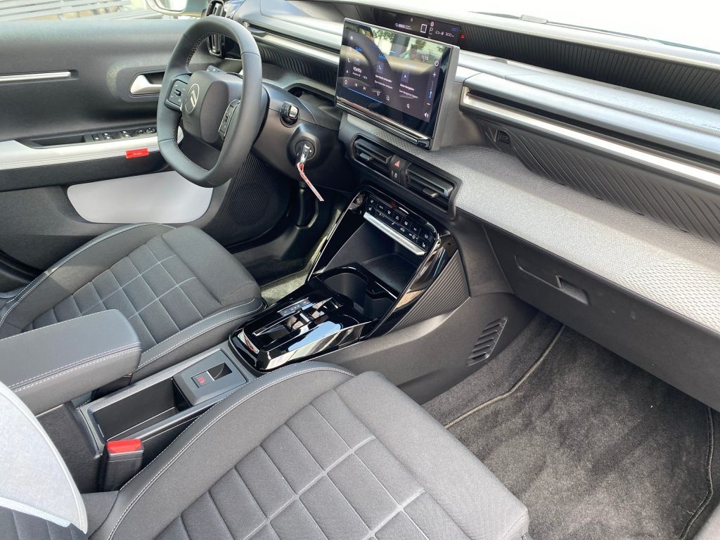 Fahrzeugabbildung Citroën e-C3 MAX *Winter-Paket*