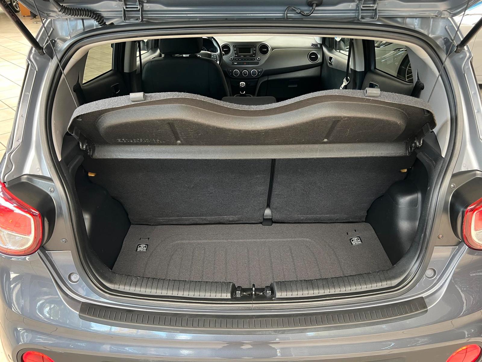 Hyundai i10 YES|SHZ|LHZ|KLIMA|Frischer Service|24M TÜV