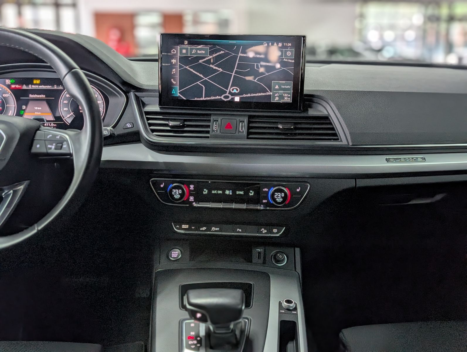 Fahrzeugabbildung Audi Q5 50 TFSIe quattro Sportback AHK MATRIX ACC APP