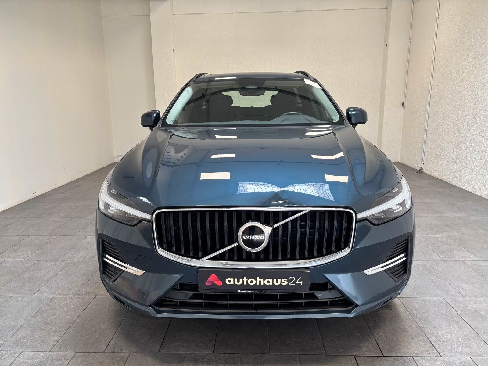 Volvo XC 60 Momentum Pro AHK LED SHD foto 2