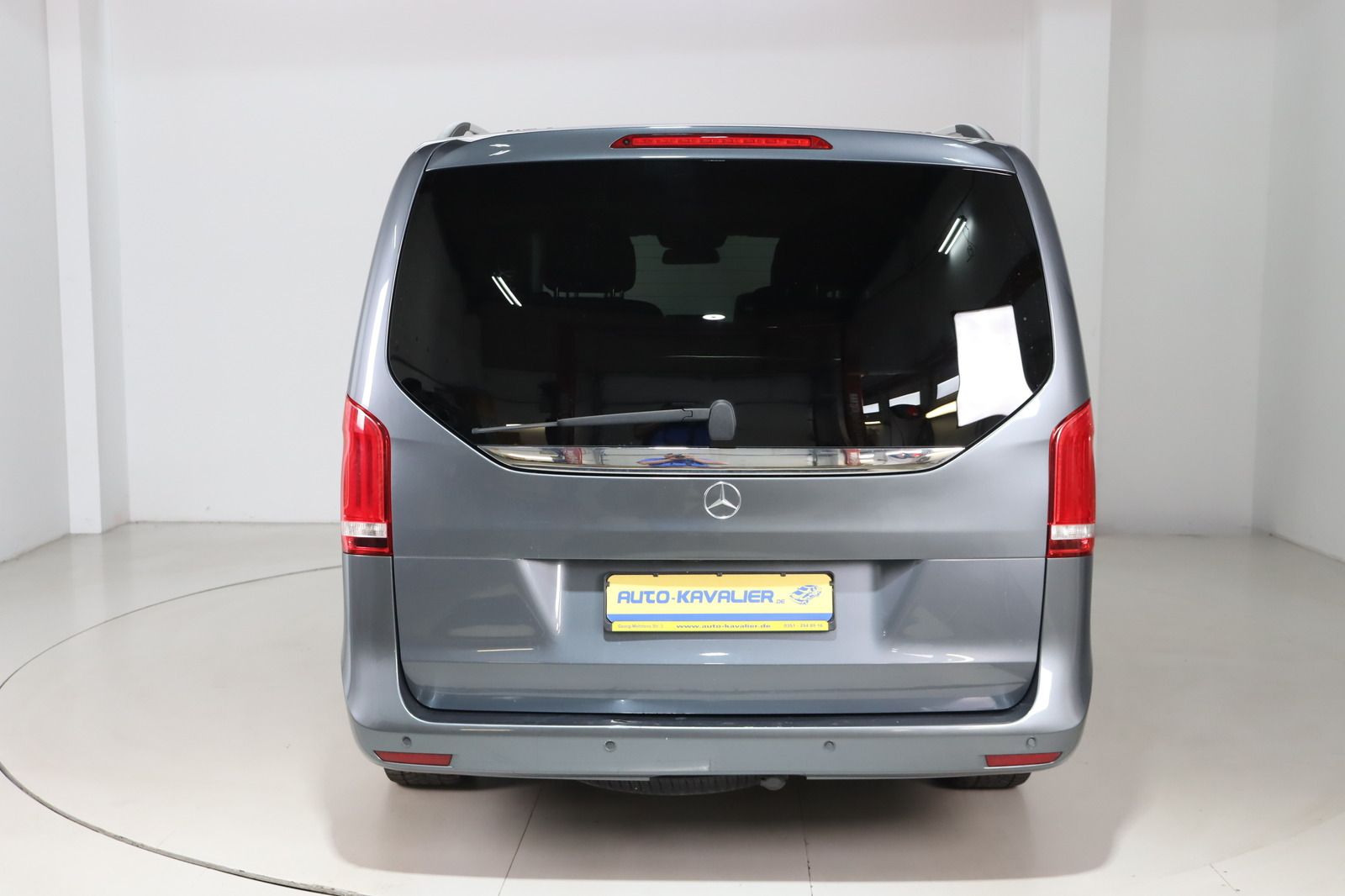 Fahrzeugabbildung Mercedes-Benz V 250 d lang 4-Matic * PDC * Navi * SHZ