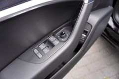 Fahrzeugabbildung Audi A6 Avant 40 TDI S-Line 360-Kamera Navi VC ACC !